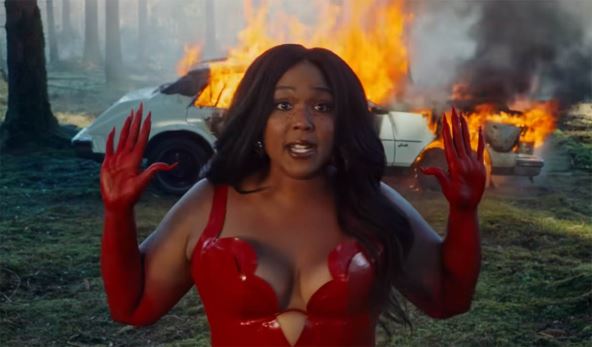 Lizzo (2).jpg