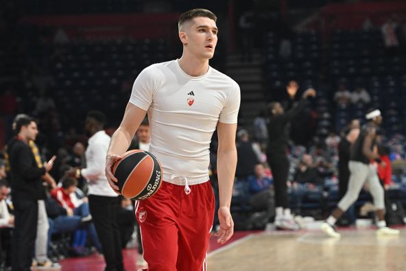 KK Crvena zvezda Partizan derbi (9).png