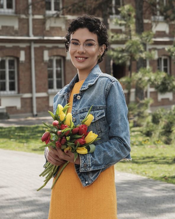 Ana Kanlić copy.jpg