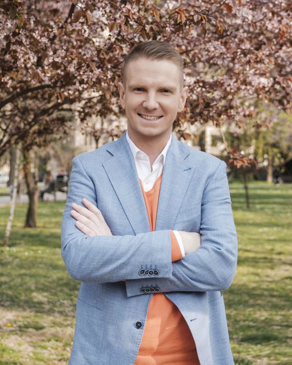 Nikola Miloradović copy.jpg