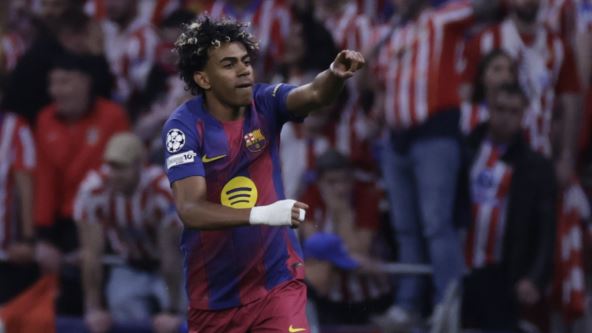 Lamin Jamal proslavlja gol protiv Atletiko Madrida u Ligi šampiona