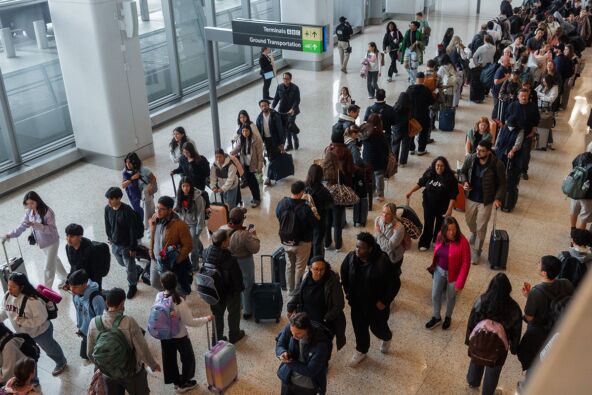 putnici na aerodromu