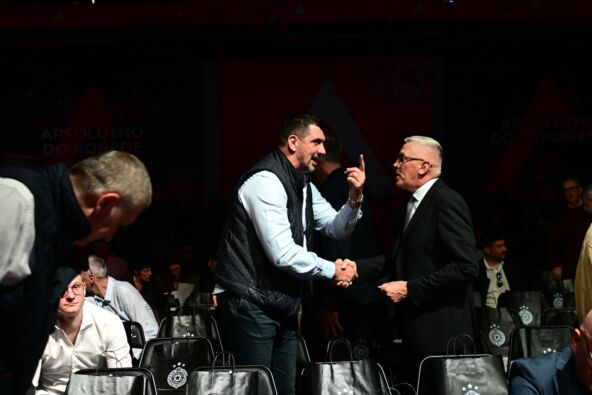 Nikola Bulatović na promociji monografije KK Partizan