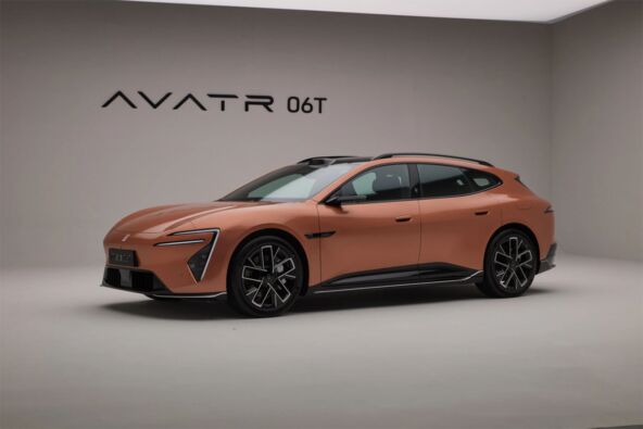 AVATR MODEL copy.jpg