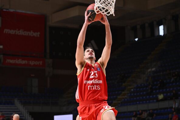Nikola Đurišić u dresu Zvezde