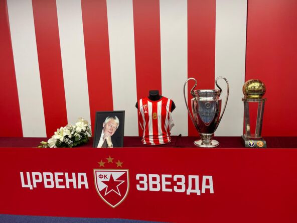 Komemoracija Vladimira Cvetkovića na Marakani (1).jpg