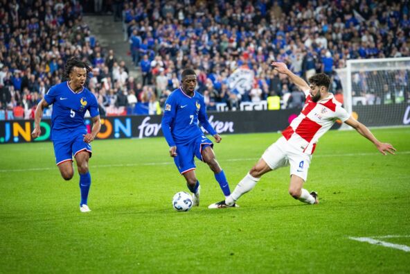 Usman Dembele i Majkl Olise u napadu na utakmici Francuska Hrvatska