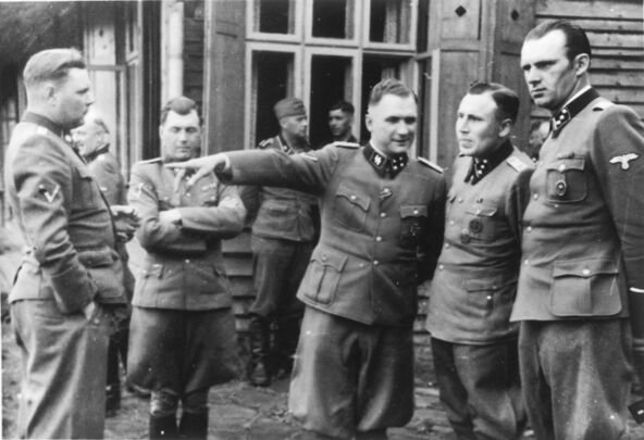 Jozef Mengele (1).jpg