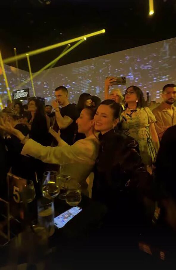 Ceca Ražnatović i Milica Pavlović (1).jpg