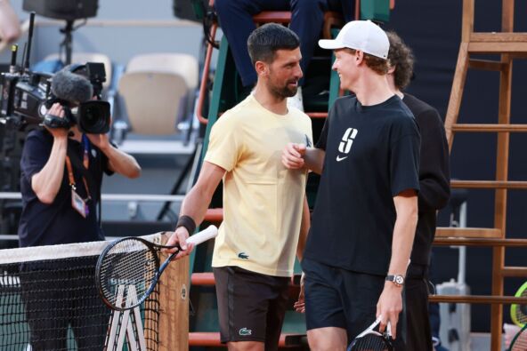 Novak Đoković i Janik Siner na Rolan Garosu