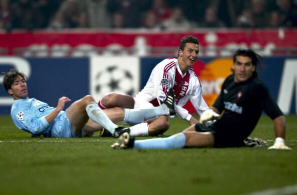 Zlatan Ibrahimović daje gol u Ligi šampiona za Ajaks
