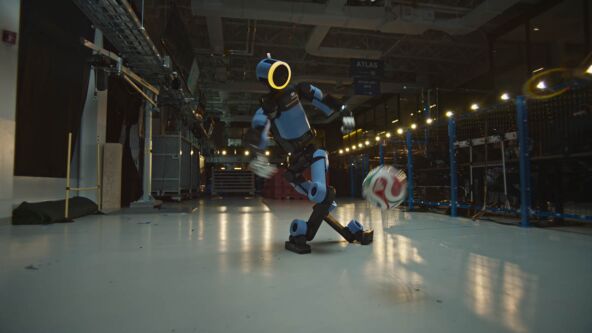 (Image 4) Hyundai Motor Launches “School of Football” Campaign Featuring Boston Dynamics’ Atlas copy.jpg