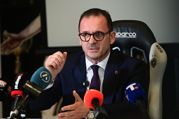 Predrag Mijatović konferencija (7).jpg