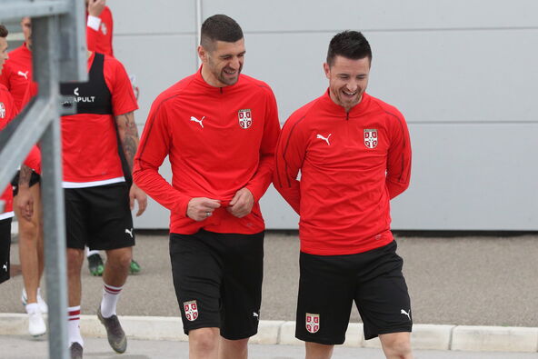 Antonio Rukavina i Stefan Mitrović na treningu Srbije.