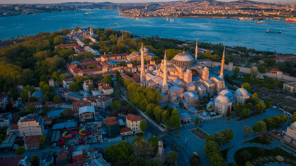 Istanbul Shutterstock 2 copy.jpg
