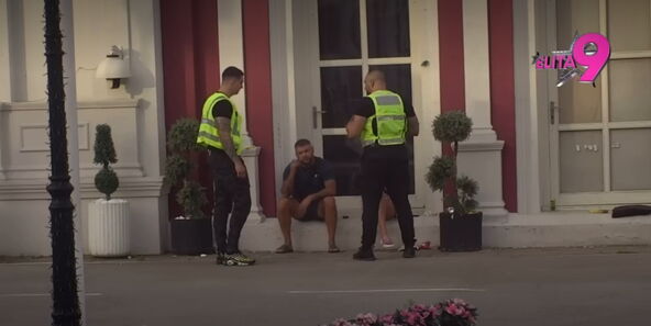 Obezbeđenje oko Maje i Asmina