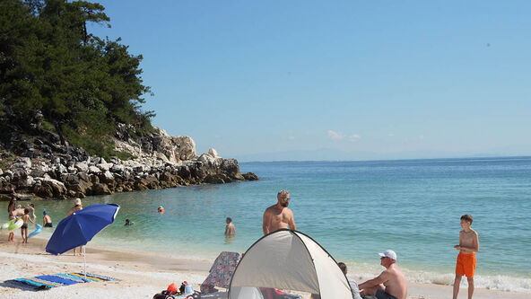 Mermerna plaža (1).jpg