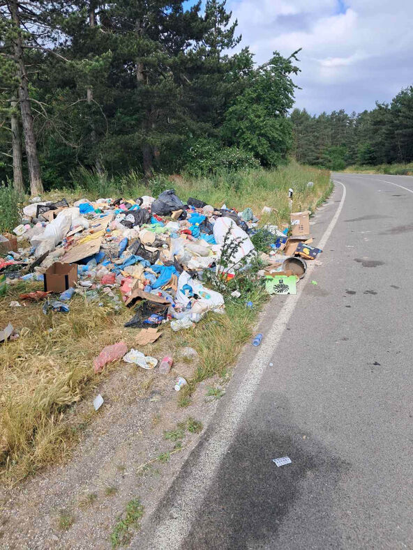 Deponije u Sjenici (1).jpg