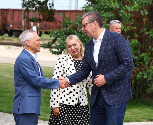 Aleksandar Vučić u obilasku na Makišu1.jpg