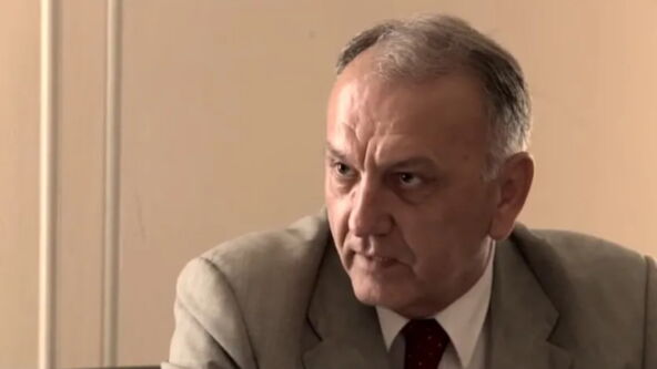 Milan Ćuruvija političar.jpg