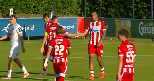 Džej Enem slavi gol Zvezde u Austriji