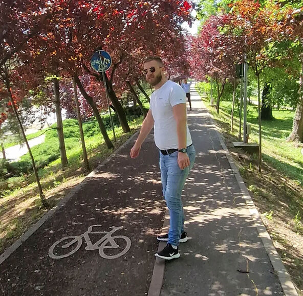 Srđan Olman stand-up komičar (7).jpg