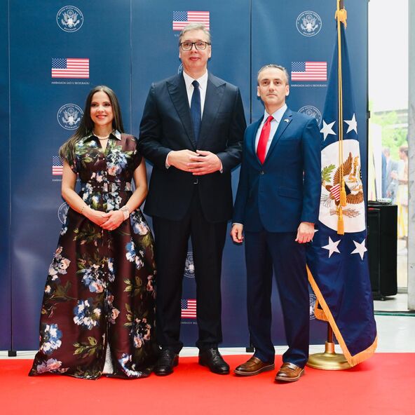 Aleksandar Vučić (1).jpeg