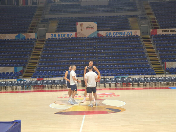 Trening reprezentacije Srbije pred Bosnu (13).jpg
