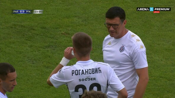 Partizan - Nefči pauza za osveženje.