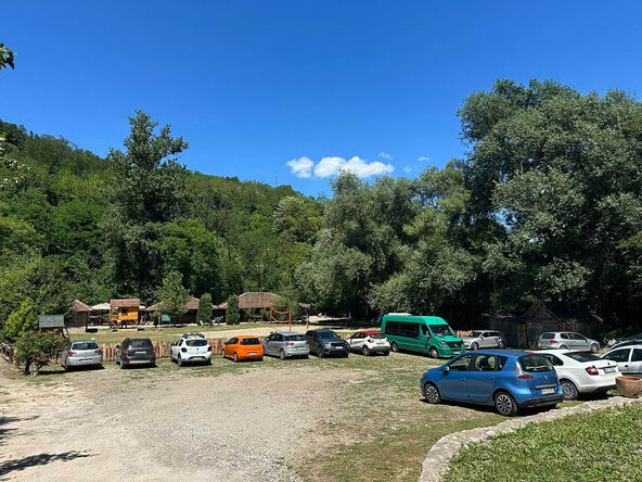 Plaža na reci Rzav (2).jpg