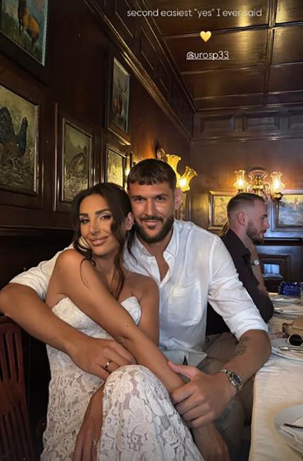 Jovana Tomić i Uroš Plavšić  venčanje (2).jpg
