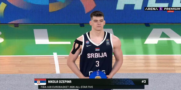 Nikola Džepina utučen posle poraza u finalu (1).jpg