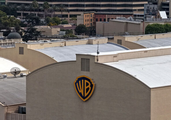 Warner Bros. Studio.jpg
