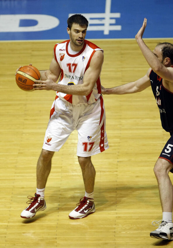 Oliver Stević (1).jpg