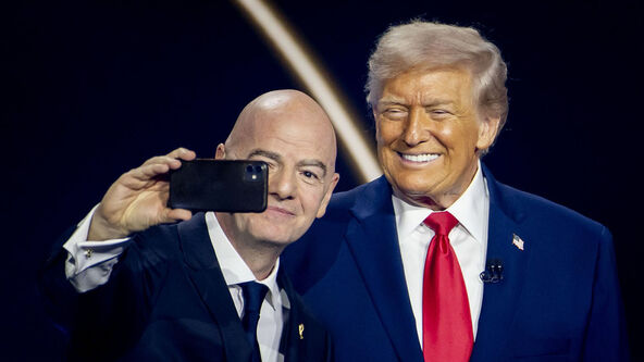 Đani Infantino Donald Tramp.jpg