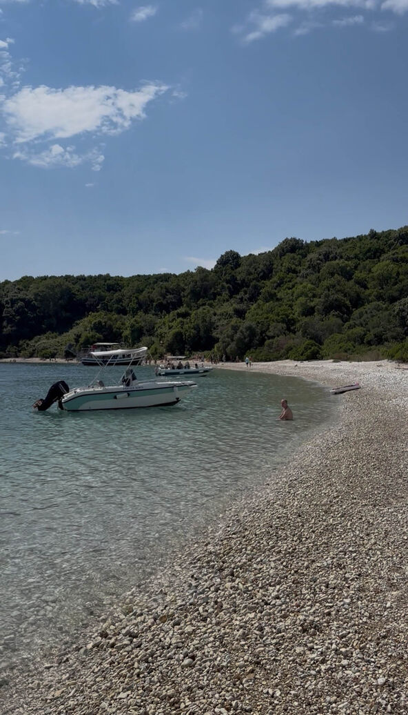 Akoli plaža Krf (3).jpg