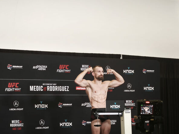 Slovak Ludovit Klajn prvi se pojavio na merenju pred UFC Beograd.
