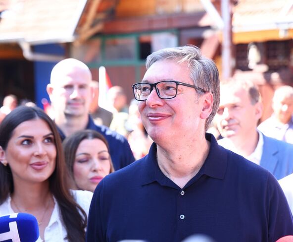 Aleksandar Vučić (1).jpeg