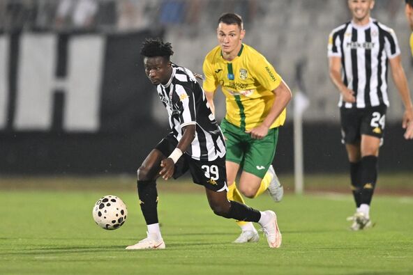 Partizan - Tobol 2.JPG