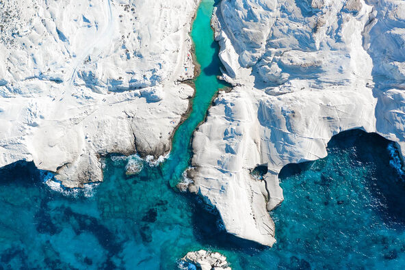 Sarakiniko, Milos