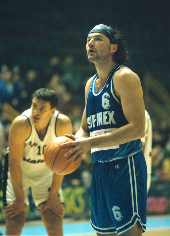 Milorad Kmezić