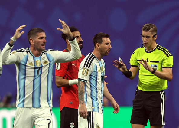 Fransoa Leteksje sudija utakmice Argentina Egipat