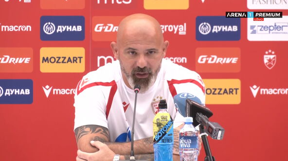 Dejan Stanković na konferenciji za novinare