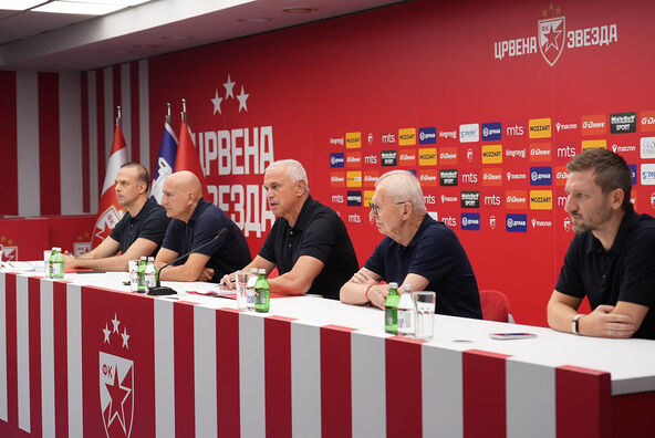 Vanredno obraćanje Crvene zvezde