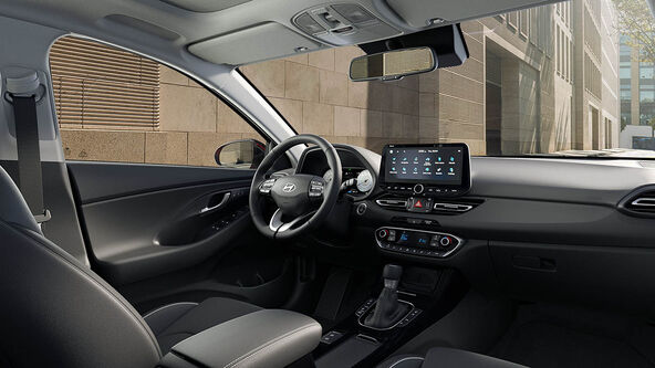 HYU_PD_REGULAR_HATCHBACK_IViz_Location_7 copy.jpg