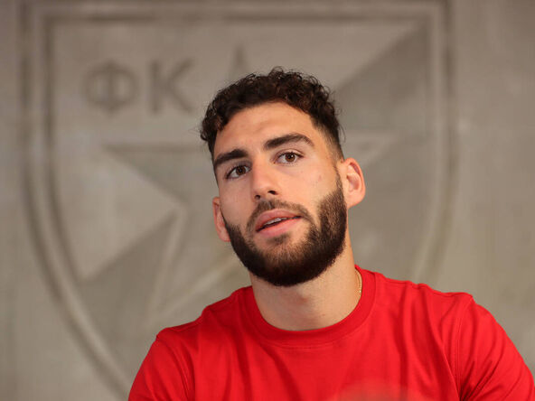 Nair Tiknizijan