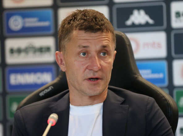 Saša Ilić na konferenciji za medije