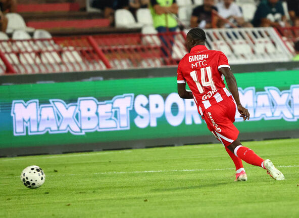 Crvena zvezda - Viktorija Plzenj 42.jpg