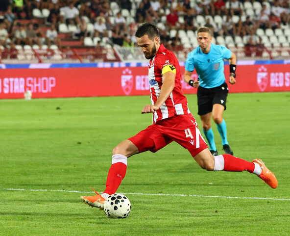 Crvena zvezda - Viktorija Plzenj 44.jpg