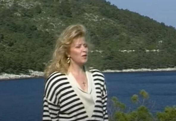 Meri Cetinić (1).jpg